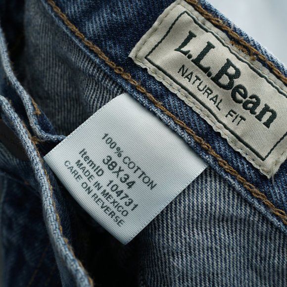 LLBEAN NATURAL FIT BLUE JEANS L.L. Bean MEN'S DENIM | Size 38x34 - Picture 3 of 13